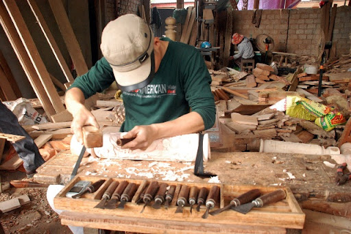 Làng nghề mộc Quỳnh Hưng