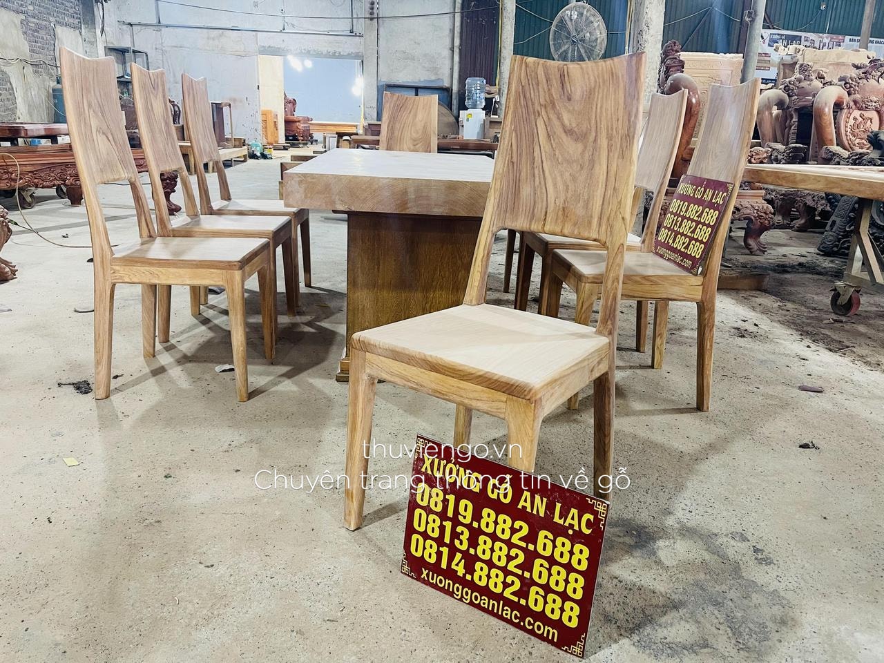 Bàn ghế ăn gỗ tự nhiên